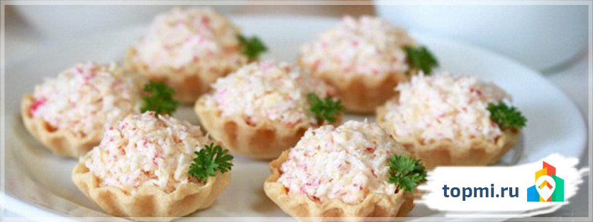 Тарталетки с крабовыми палочками